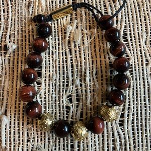 Seekers Tigereye bracelet with Gold plated beads